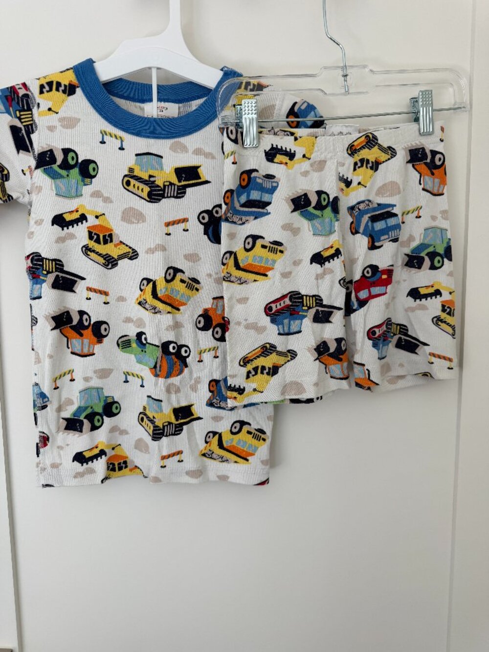 Hanna Andersson Boys Construction Trucks Organic Cotton Shortie Pajamas Set